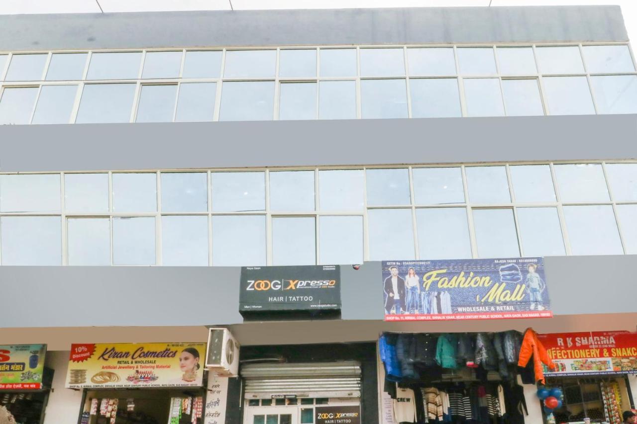 Oyo Hotel City View Nayagaon Exterior photo